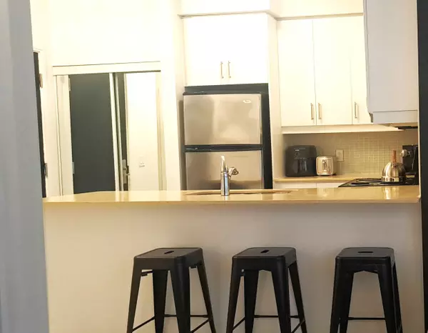 Toronto C08, ON M5E 1A1,1 Scott ST #507