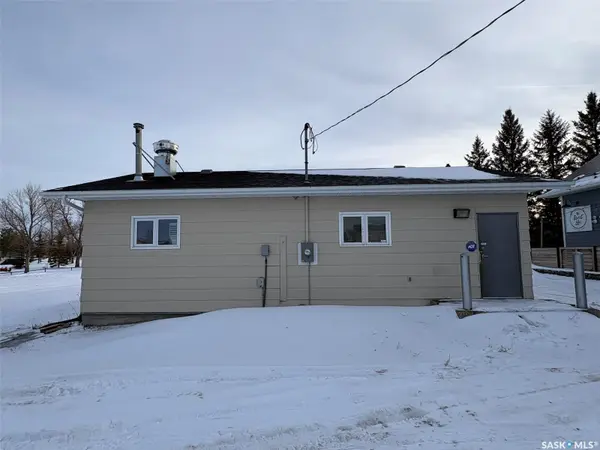 9 Gregory AVENUE E, White City, SK S4L 5B1