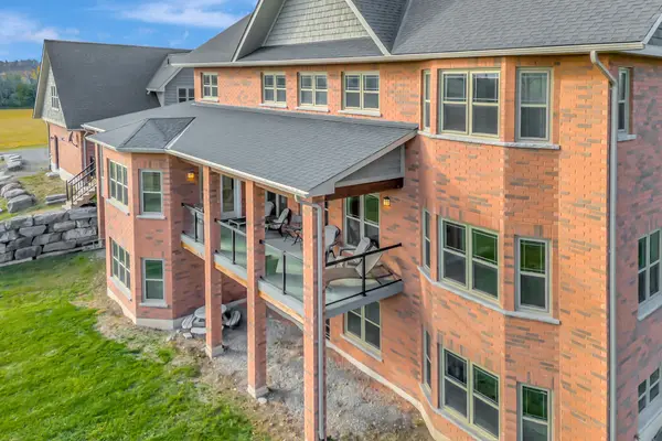 Kawartha Lakes, ON K0L 2W0,73 Maple Ridge DR