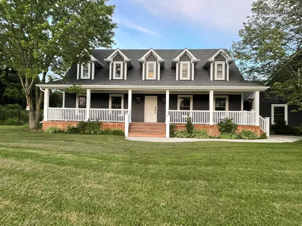 Hamilton, ON N0B 2J0,192 Concession 14 N/A E