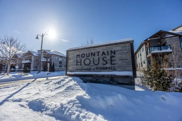 Blue Mountains, ON L9Y 3B6,18 Beckwith LN #305