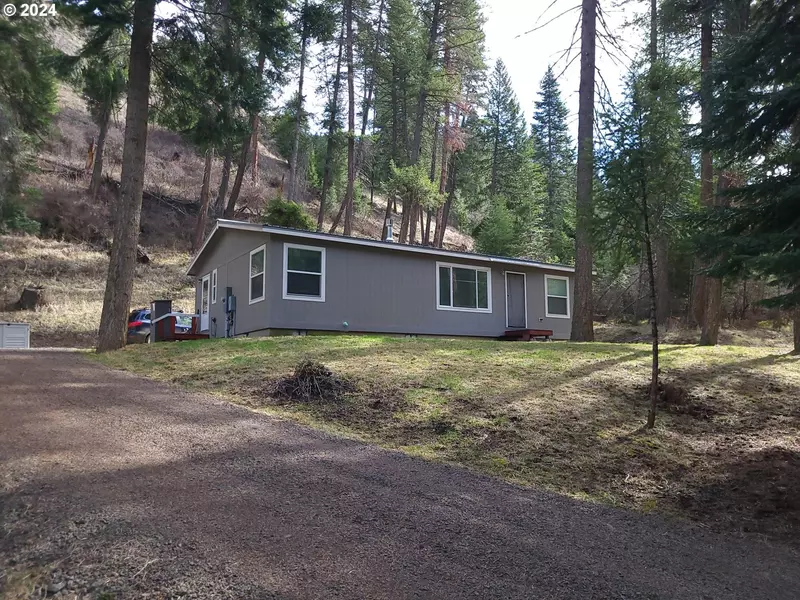 59931 RIVER CANYON RD, Imnaha, OR 97842