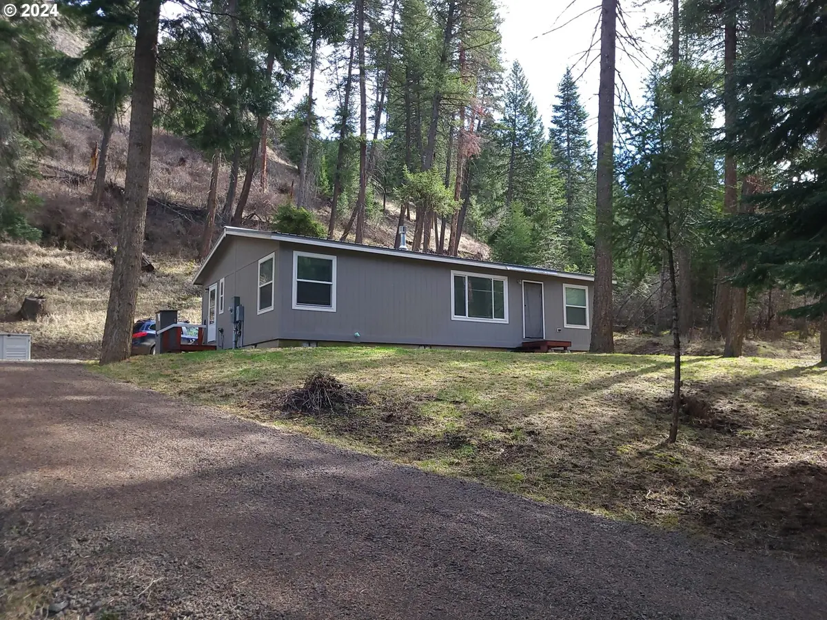 59931 RIVER CANYON RD, Imnaha, OR 97842