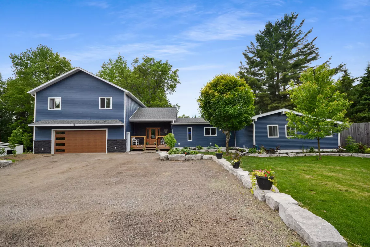 Algonquin Highlands, ON K0M 1S0,1030 ALL SEASONS CT