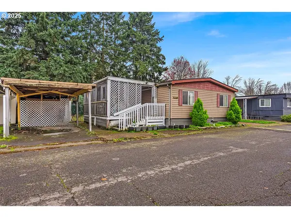 4882 NE LANCASTER DR #127, Salem, OR 97305