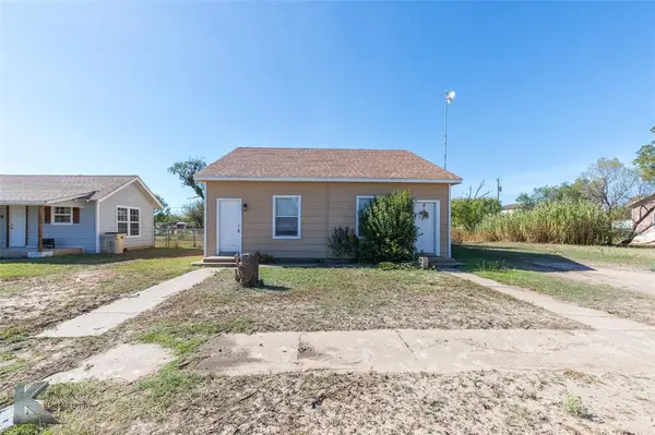 344 SW Avenue A,  Hamlin,  TX 79520