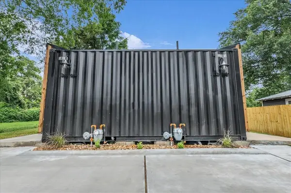 1501 Clay Street, Brenham, TX 77833