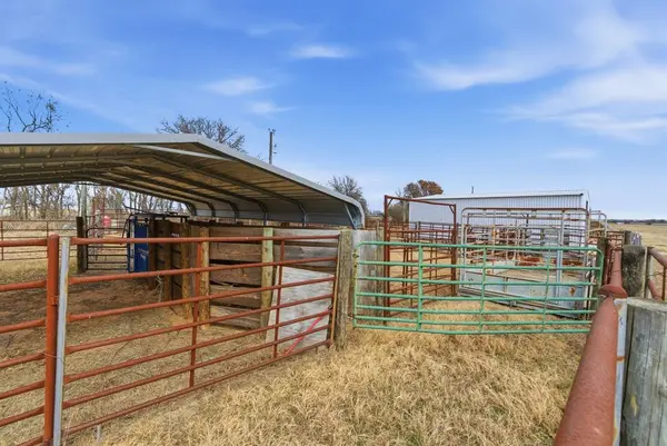 2597 Highway 587, De Leon, TX 76444