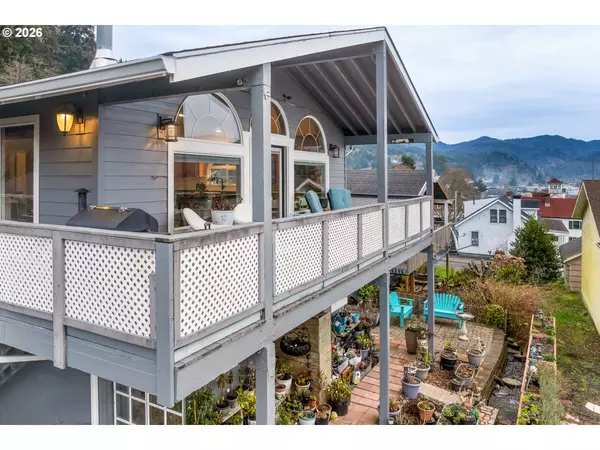 Garibaldi, OR 97118,1213 ACACIA AVE