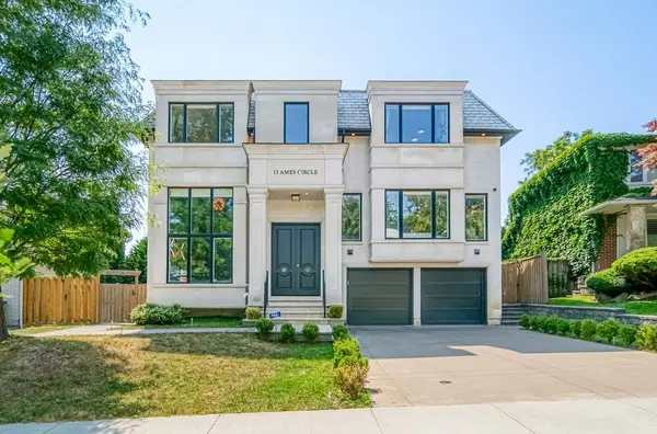 15 Ames CIR, Toronto C13, ON M3B 3B9