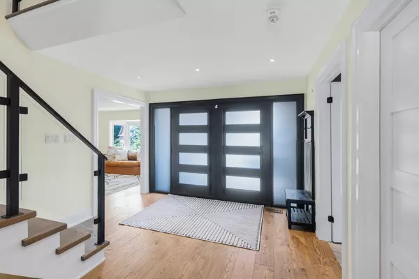 King, ON L0G 1N0,17 Chamberlain CT