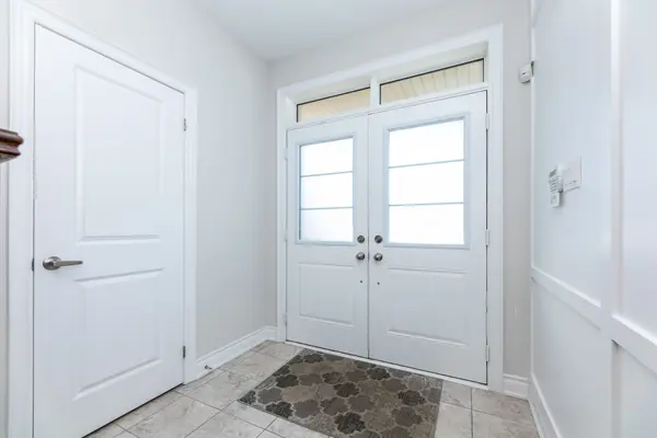 East Gwillimbury, ON L9N 0R8,40 Frederick Pearson ST