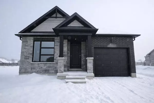 113 Thackeray WAY, Minto, ON N0G 1Z0