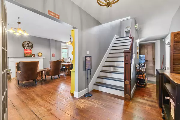 Edwardsburgh/cardinal, ON K0E 1X0,6 Spencer ST S