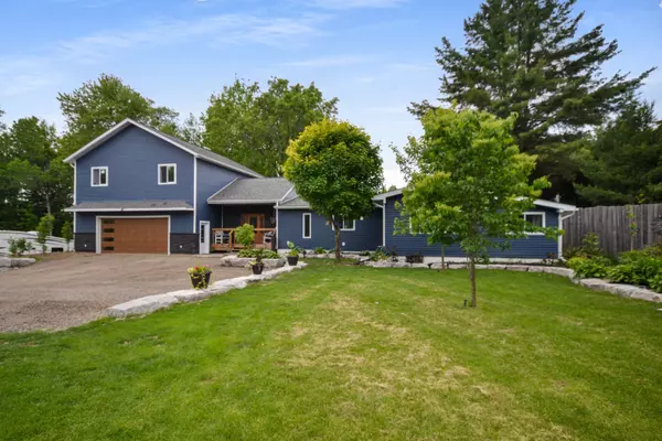 Algonquin Highlands, ON K0M 1S0,1030 ALL SEASONS CT