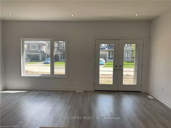 Brant, ON N3L 0N2,120 Court DR #100