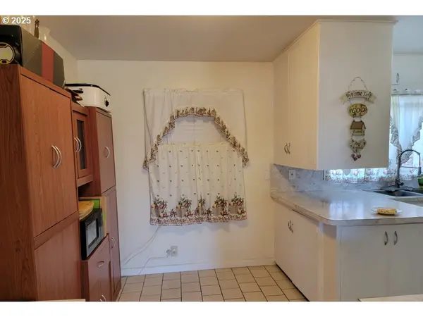 530 W A ST, Burns, OR 97720