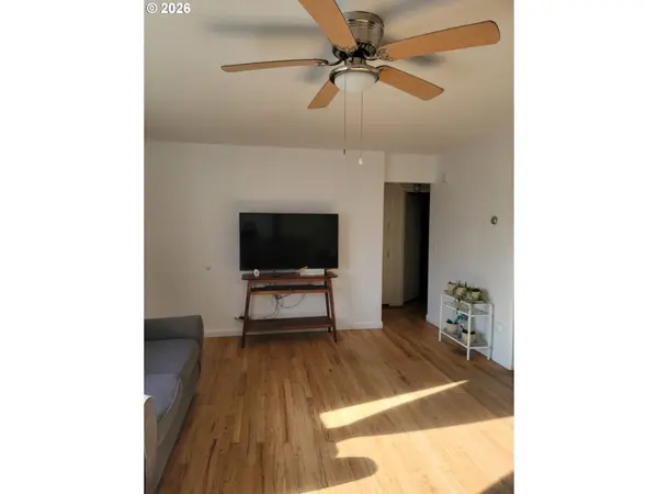 530 W A ST, Burns, OR 97720