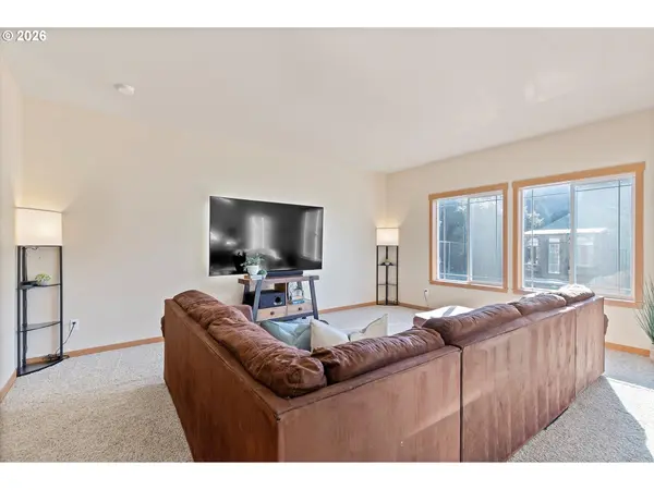 333 NW 58TH ST, Newport, OR 97365