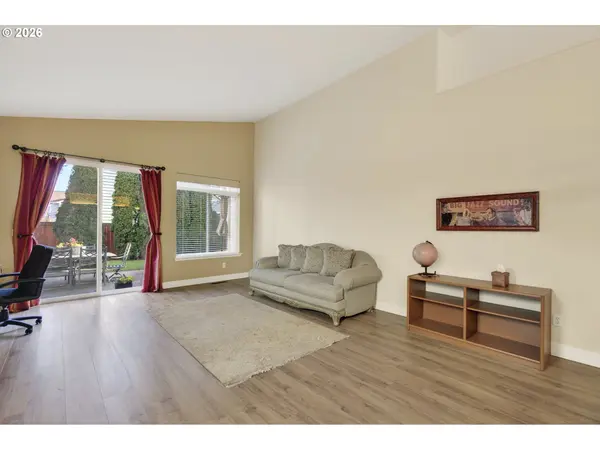 17805 SE 12TH DR, Vancouver, WA 98683