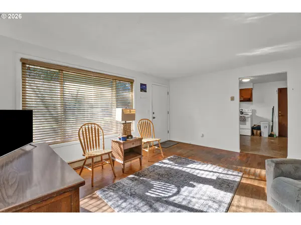 3307 ARROWHEAD ST, Eugene, OR 97404