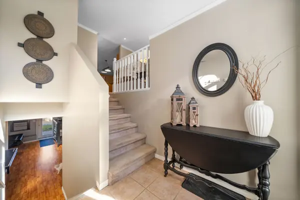 Belleville, ON K8P 5J5,25 Faraday GDNS