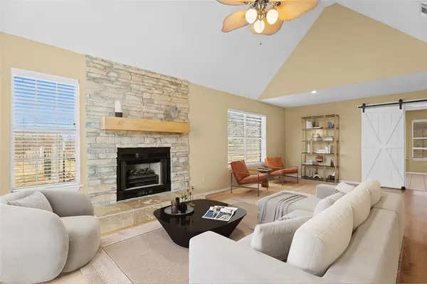 6088 County Road 1804, Jacksonville, TX 75766