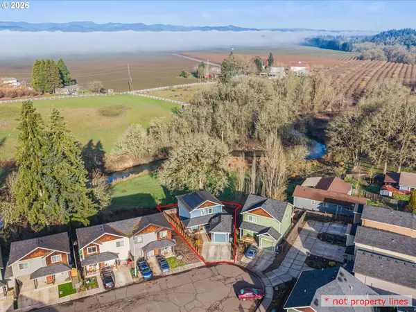 Amity, OR 97101,418 SUNSET CT