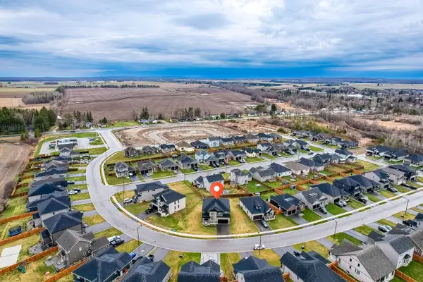 Springwater, ON L0L 1P0,44 Allenwood RD