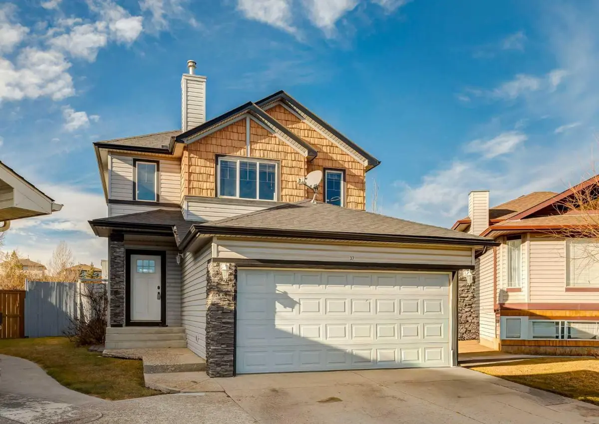 37 Cimarron Meadows Bay, Okotoks, AB T1S2E4