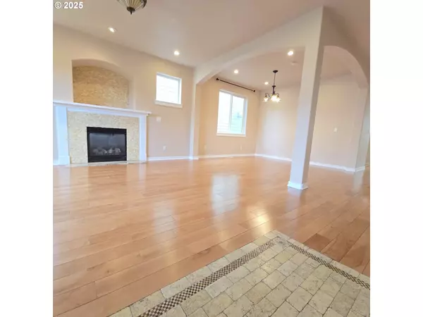 Beaverton, OR 97006,17980 NW RAPID ST