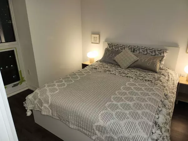 Toronto, ON M5B 0C3,251 Jarvis ST #3010