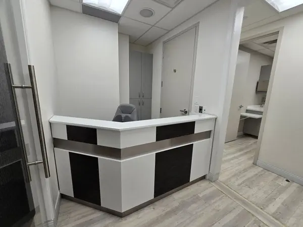 95 Bayly ST #201, Ajax, ON L1S 4E5