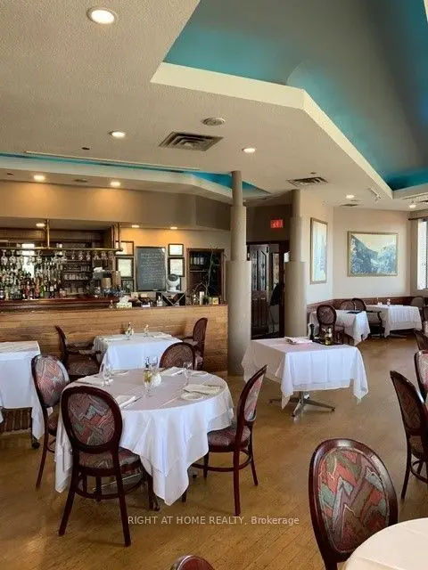 3850 Steeles AVE W #unit #1, Vaughan, ON L4L 4Y6