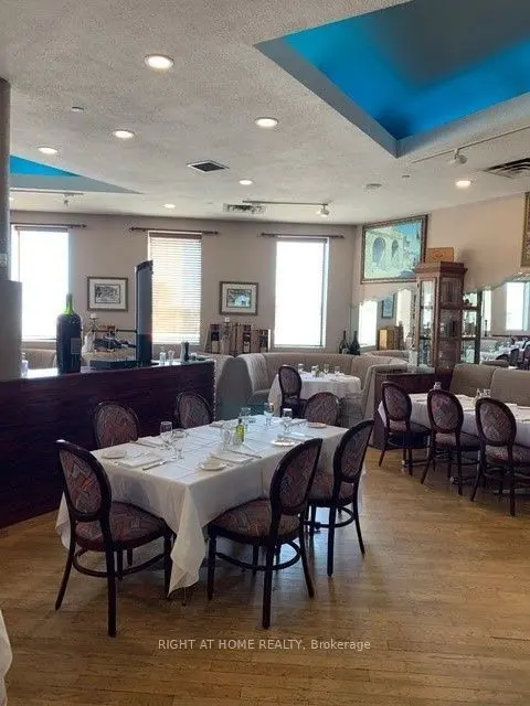 3850 Steeles AVE W #unit #1, Vaughan, ON L4L 4Y6