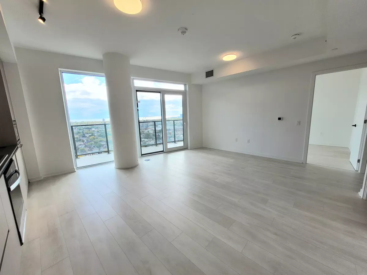 Toronto, ON M6H 0E5,10 Graphophone GRV #2201