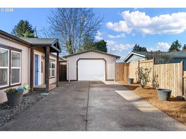 Eugene, OR 97404,3648 RIVERCREST DR