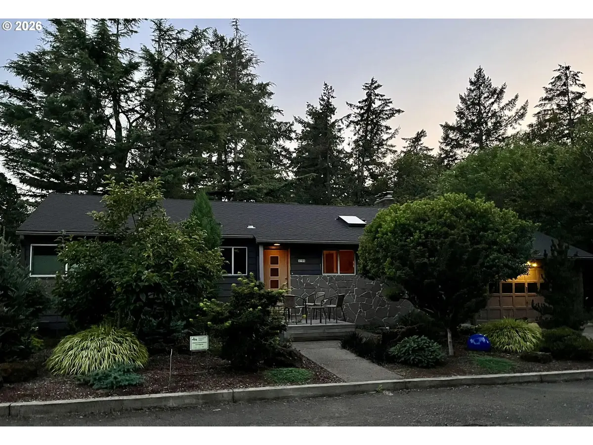 2700 SW BOUNDARY ST, Portland, OR 97239