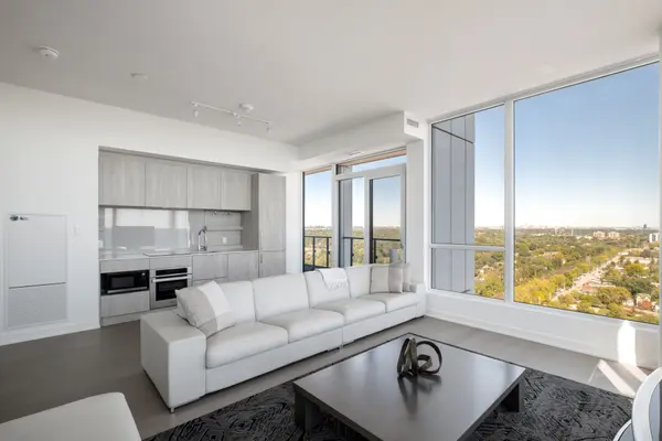 28 Ann ST #2102, Mississauga, ON L5G 0E1