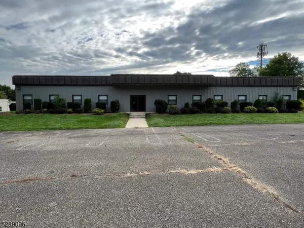 110 Woodfern Rd, Branchburg Twp., NJ 08853