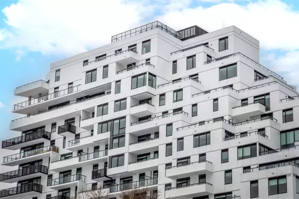 1050 Eastern AVE #PH #1701, Toronto, ON M4L 0B7