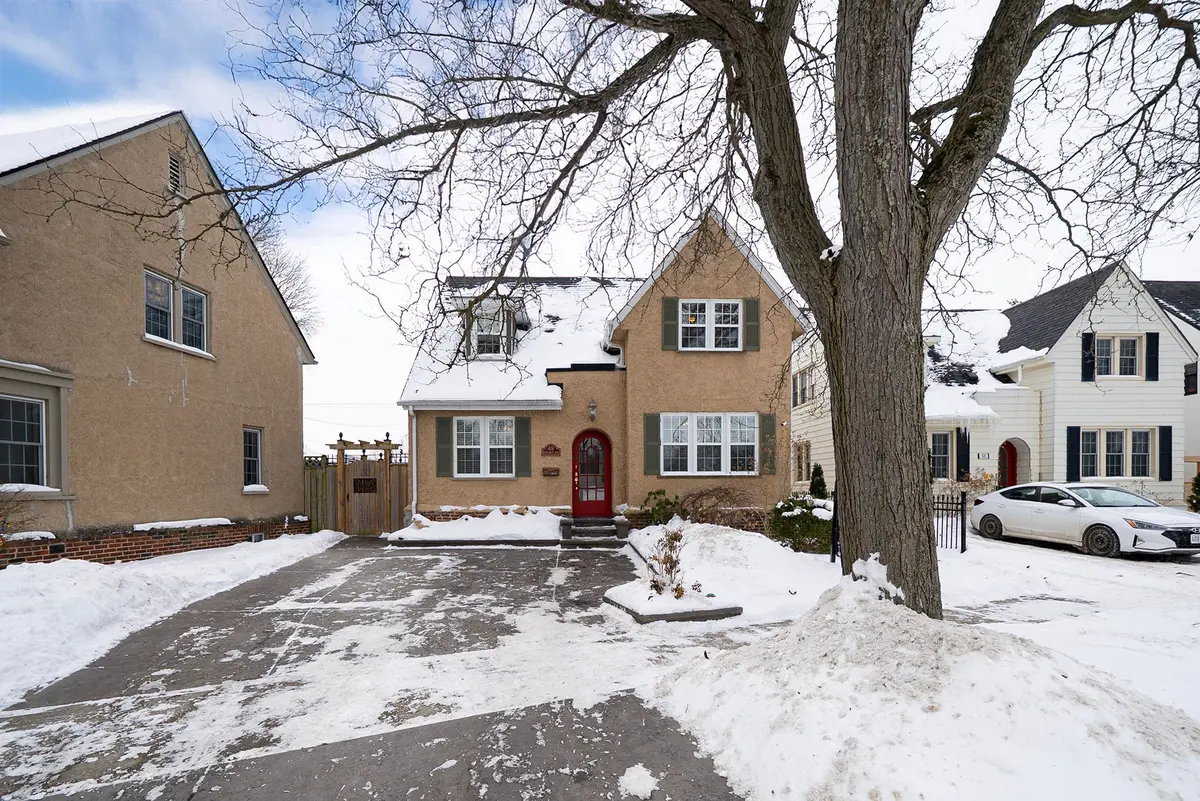 48 Lincoln AVE, Brantford, ON N3T 4S7