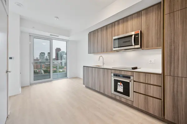 Toronto, ON M5A 0Y5,15 Richardson ST #1302