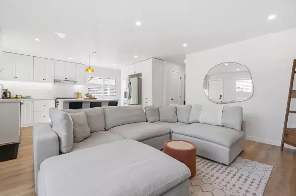 Collingwood, ON L9Y 3X8,135 Niagara ST