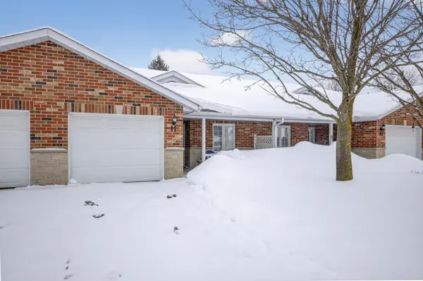 275 Huron ST #11, Clearview, ON L0M 1S0