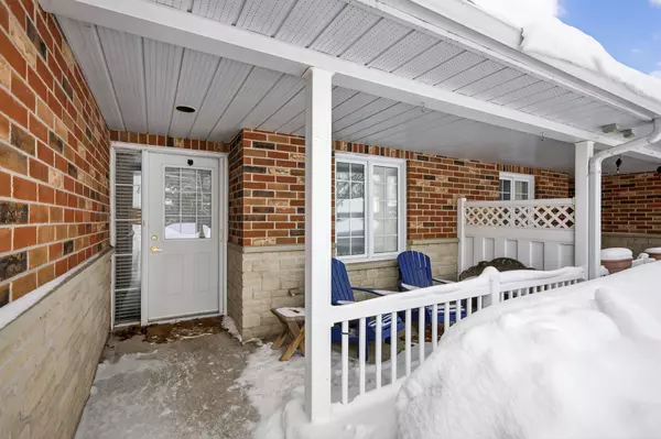 Clearview, ON L0M 1S0,275 Huron ST #11