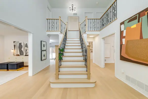 2959 Kingsway DR, Oakville, ON L6J 6V1