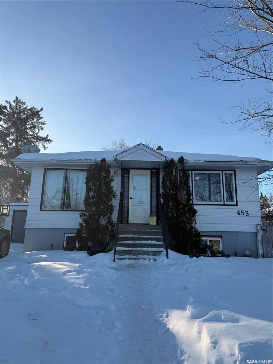 453 21st STREET E, Prince Albert, SK S6V 1M2