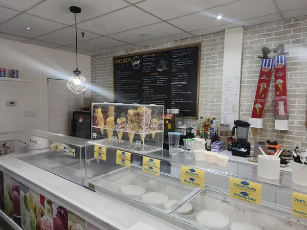 6605 Highway 7 N/A #2, Markham, ON L3P 7P1