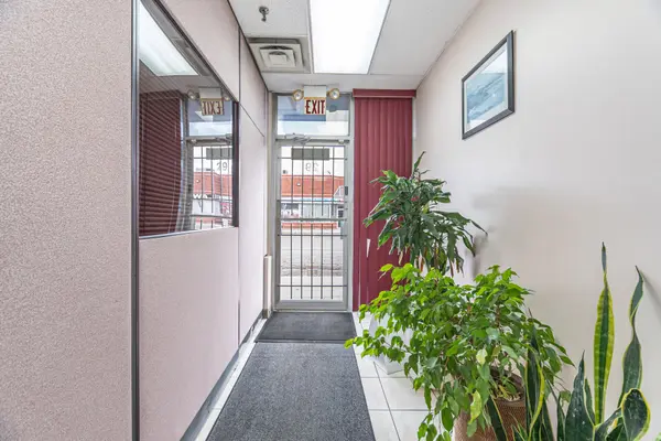 2565 Steeles AVE E #29, Brampton, ON L6T 4L6